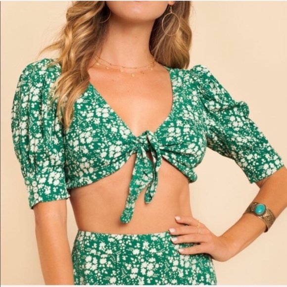 FOR LOVE AND LEMONS - Zamira Floral Crop Top - Picture 1 of 6